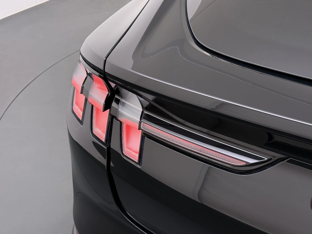 Ford Mustang Mach-E – foto 25