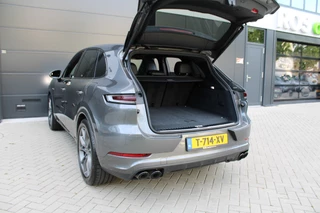 Porsche Cayenne – thumbnail 7