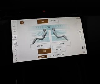 Land Rover Range Rover Velar – thumbnail 41