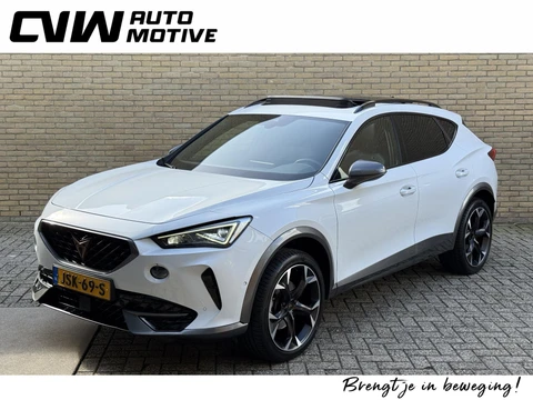 CUPRA Formentor 1.5 TSI 150PK | Panoramadak | Trekhaak wegklapbaar | 19 inch velgen | Half leder | Virtual cockpit | Adaptieve cruise | Lane assist | Navigatie | Camera | Apple CarPlay | Sfeerverlichting | Stoel&stuurverwarming | Elektrische achterklep | Volledig onderhouden