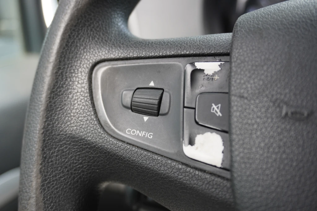 Opel Vivaro – foto 16