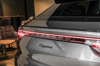 Porsche Cayenne – thumbnail 18