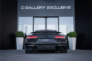 Audi R8 – thumbnail 6