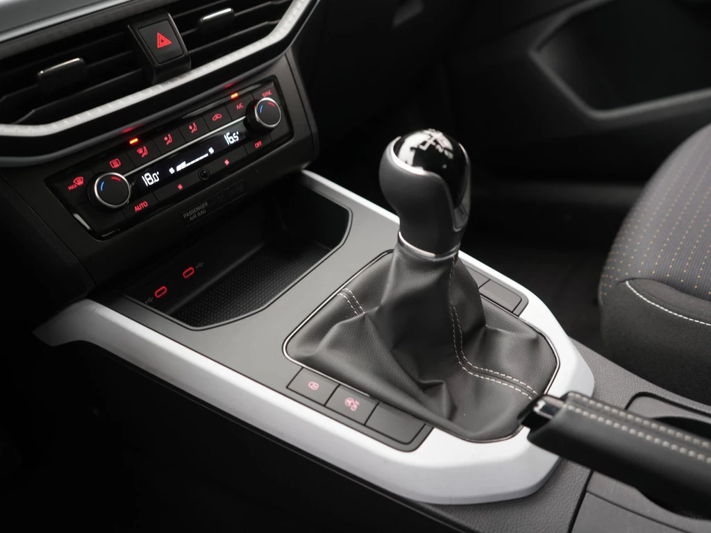 SEAT Arona – foto 24