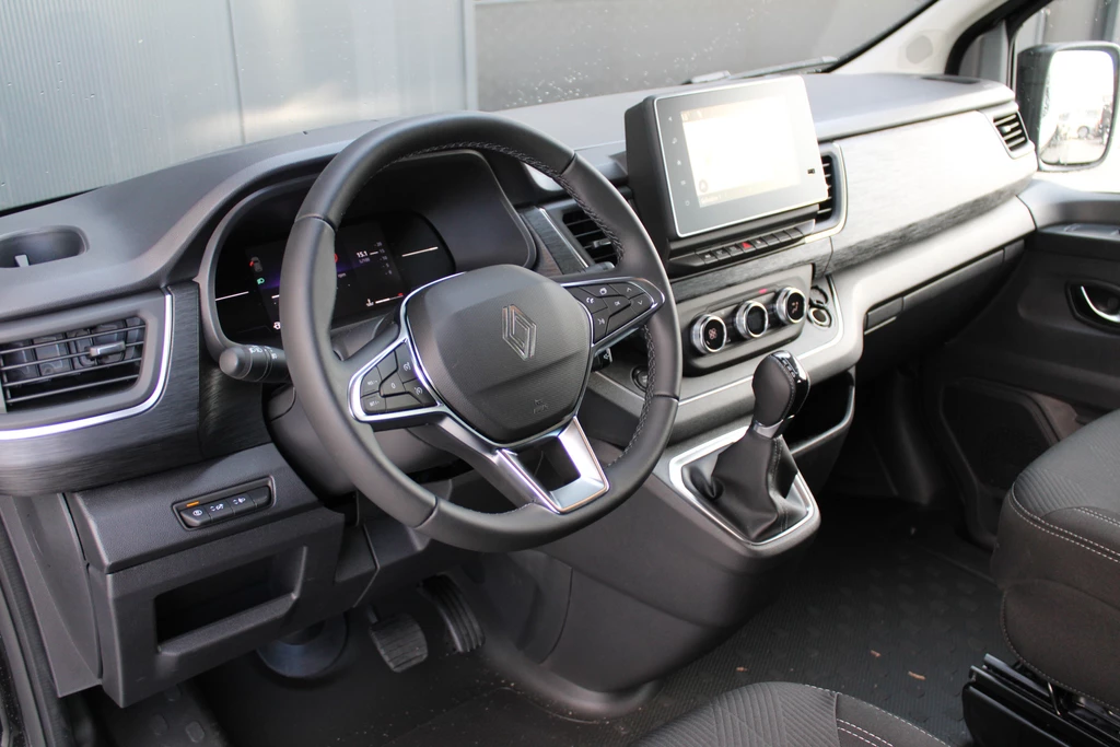 Renault Trafic – foto 6