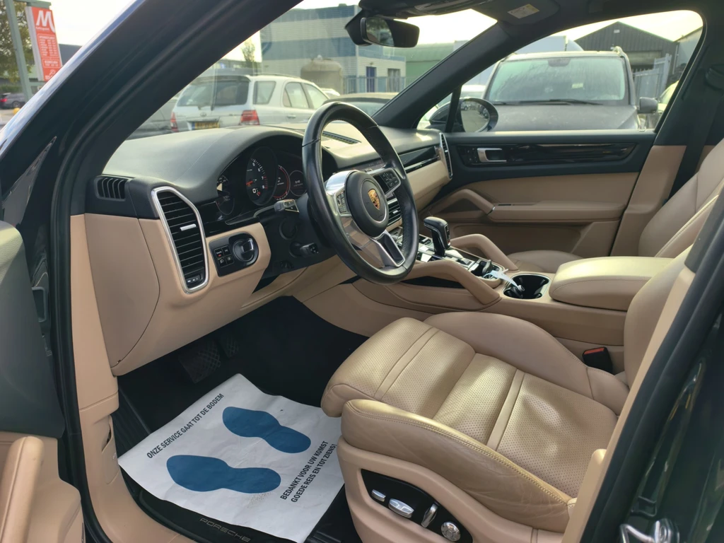 Porsche Cayenne – foto 9