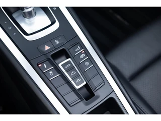 Porsche 911 – thumbnail 23