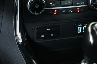 Ford EcoSport – thumbnail 25