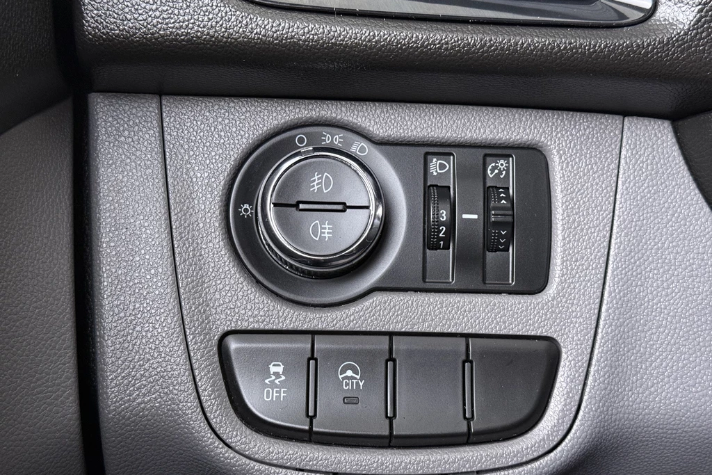 Opel KARL – foto 17