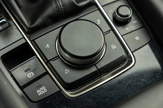 Mazda 3 – thumbnail 76