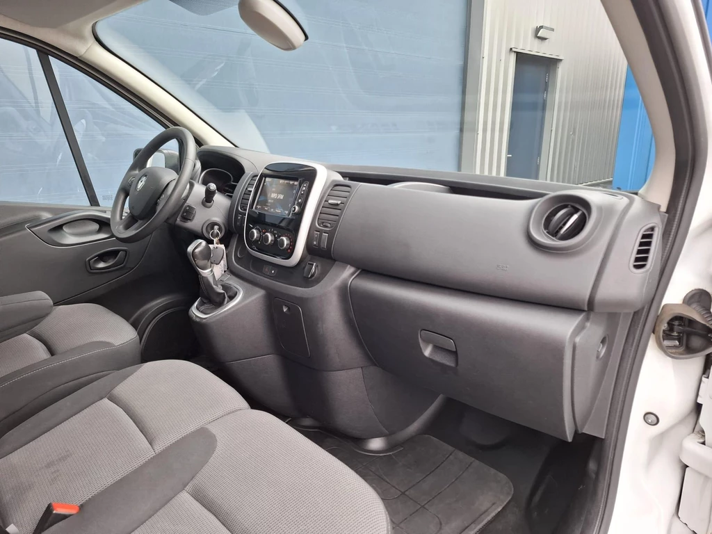 Renault Trafic – foto 39