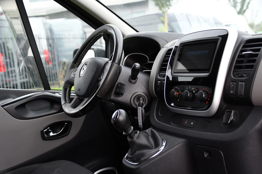 Renault Trafic – foto 28
