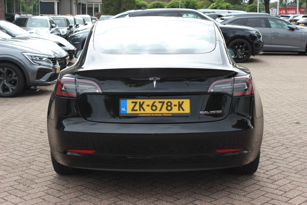 Tesla Model 3 – foto 4