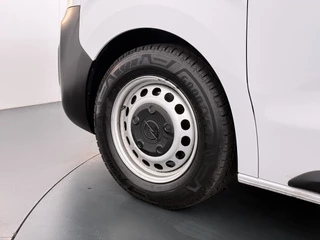 Opel Vivaro – thumbnail 29