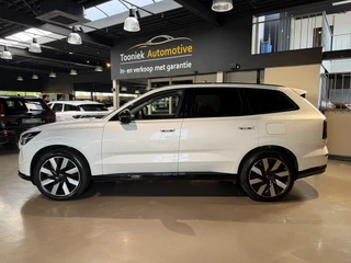 Volvo EX90 – thumbnail 4