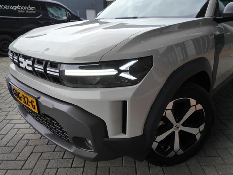 Dacia Duster 1.6 Hybrid 140 Journey | Automaat | Carplay | Rondom Camera | Lichtmetalen velgen | Cruise control | Dodehoek bewaking