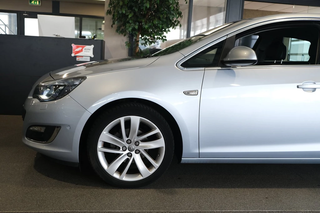Opel Astra – foto 28