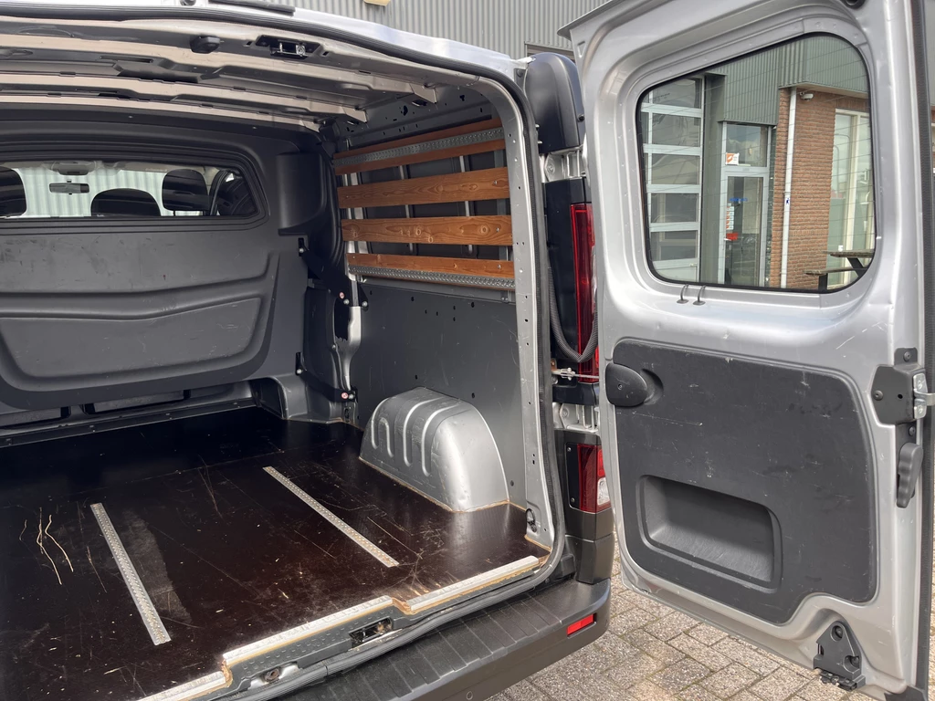Renault Trafic – foto 23