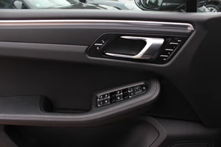 Porsche Macan – thumbnail 34
