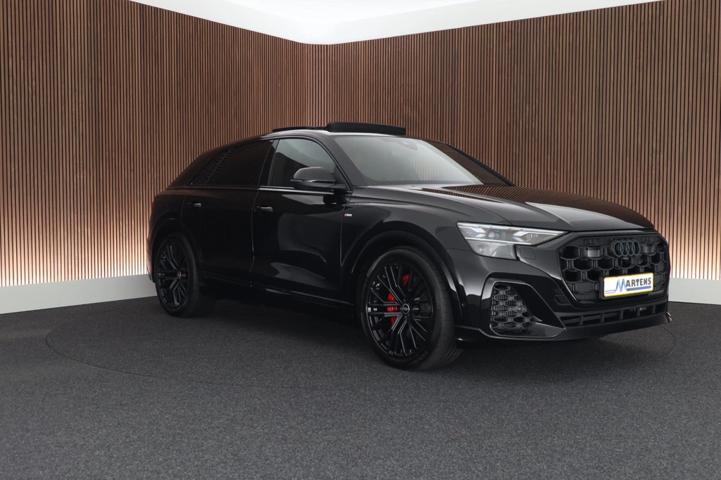 Audi Q8 – foto 6