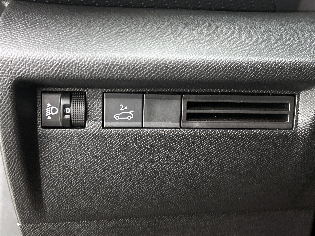 Citroën ë-C4 X – foto 16