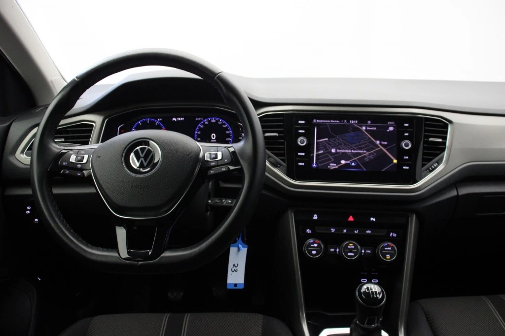 Volkswagen T-Roc – foto 9