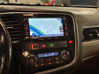 Mitsubishi Outlander – thumbnail 20