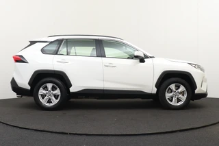 Toyota RAV4 – thumbnail 5