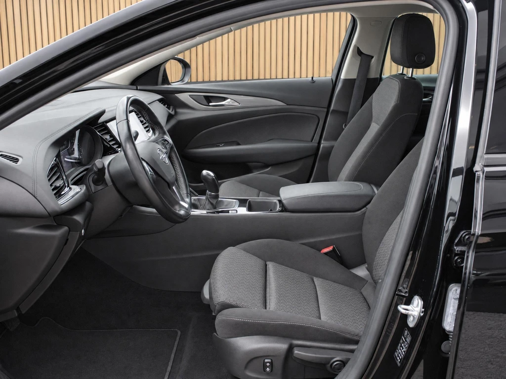 Opel Insignia – foto 17