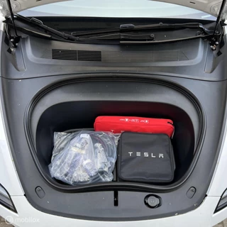 Tesla Model 3 – thumbnail 22