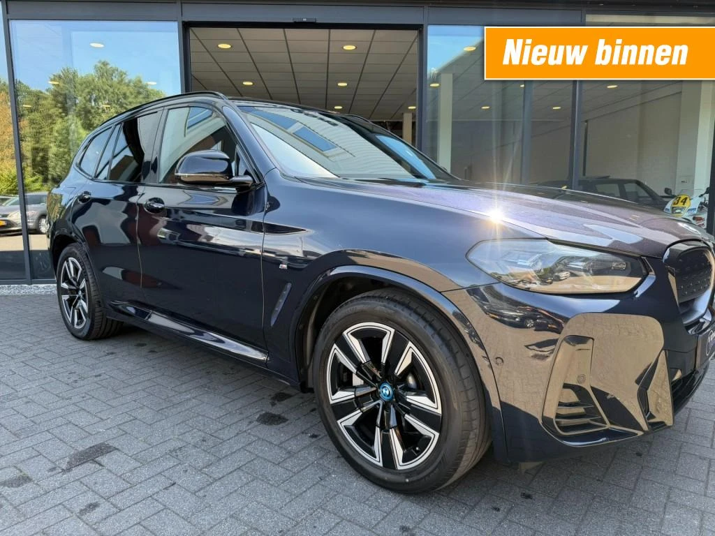BMW iX3 – foto 10