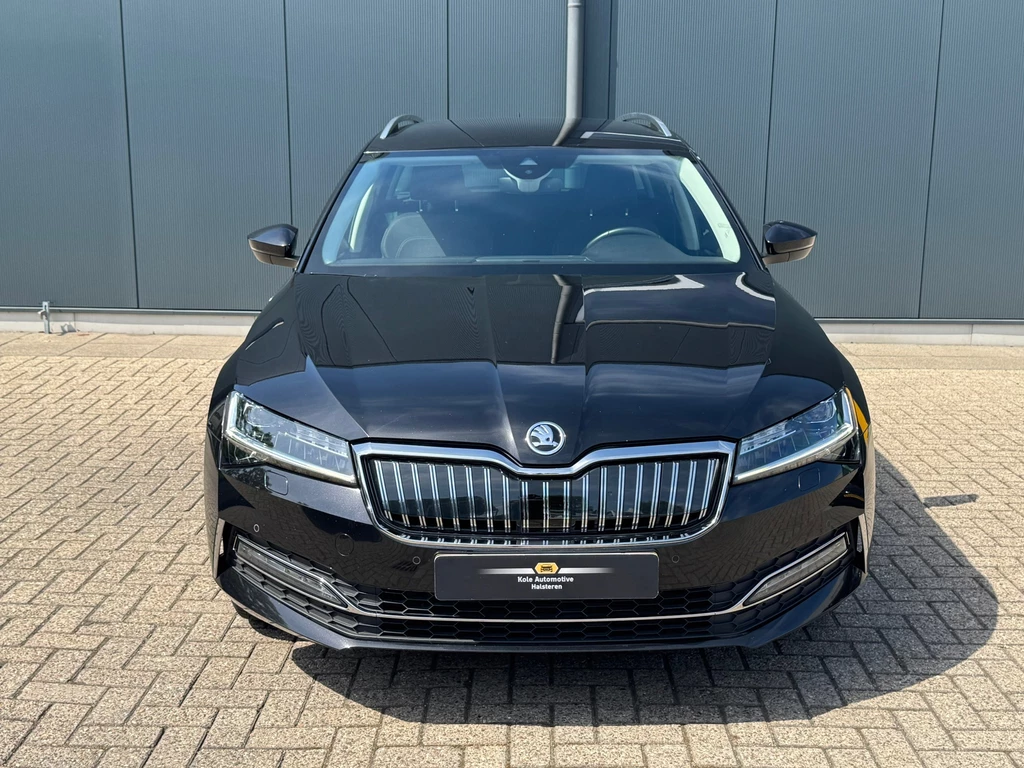 Škoda Superb – foto 7