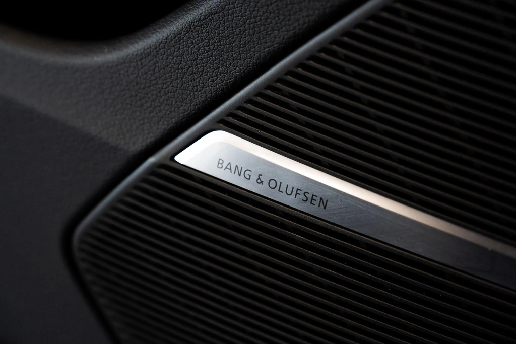 Audi RSQ8 – foto 18