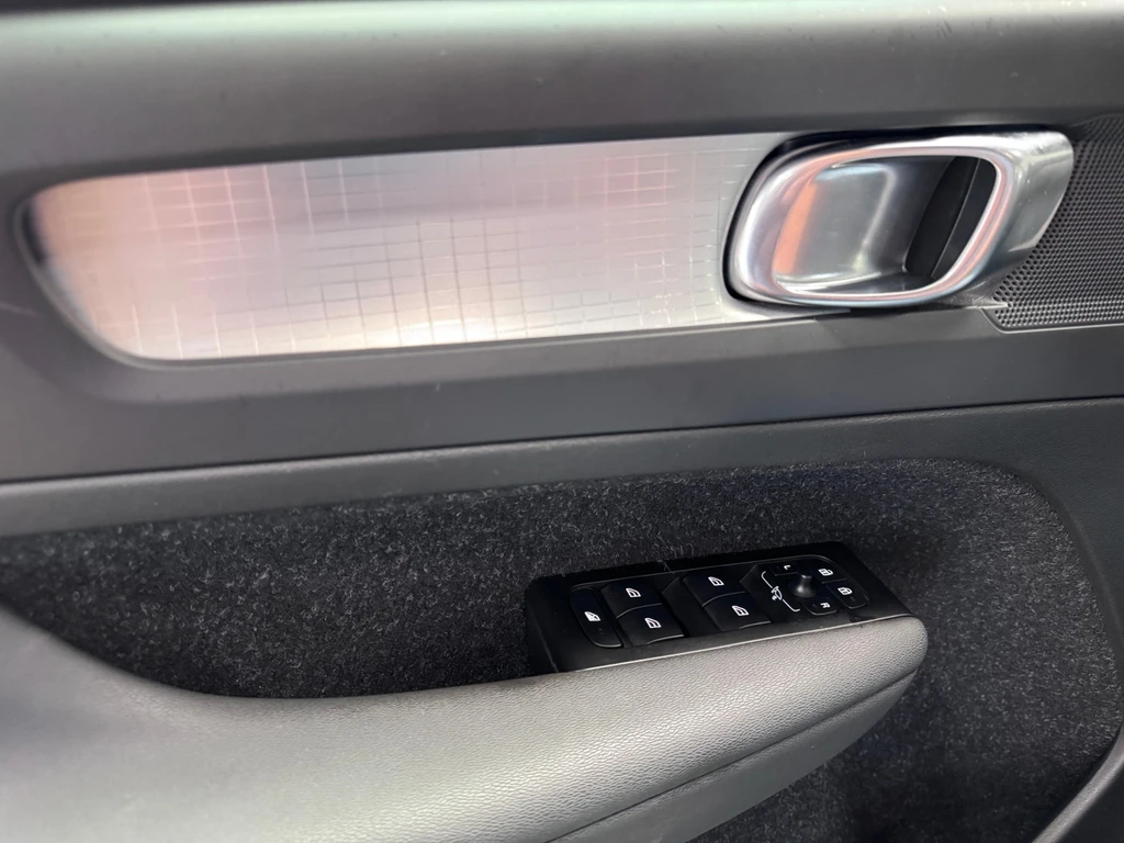 Volvo XC40 – foto 25