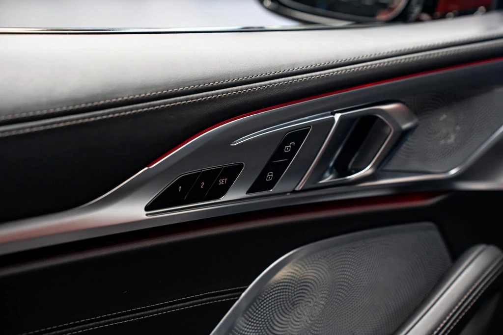 BMW 8 Serie – foto 28