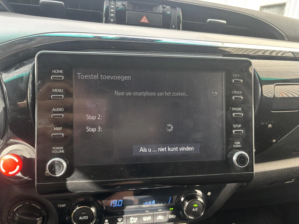 Toyota Hilux – foto 19