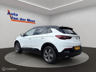 Opel Grandland – thumbnail 3