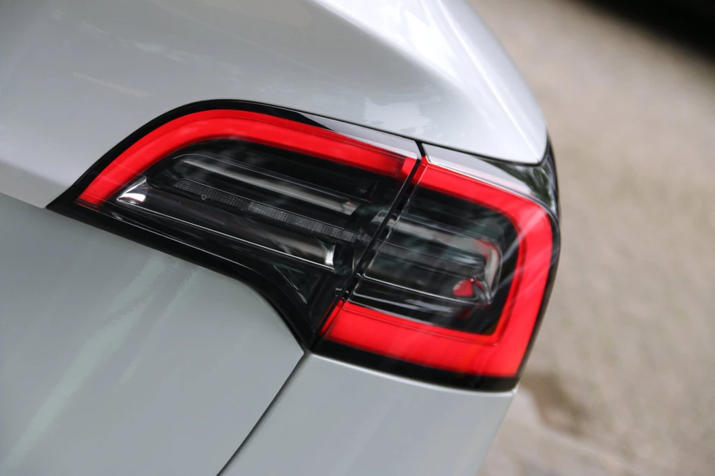 Tesla Model 3 – foto 7