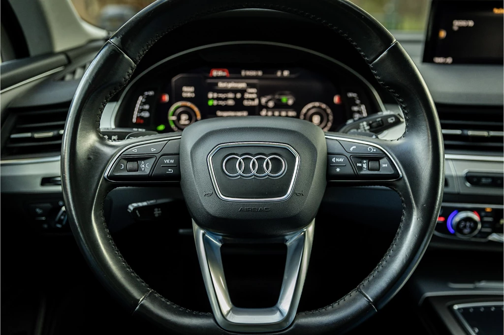 Audi Q7 – foto 13