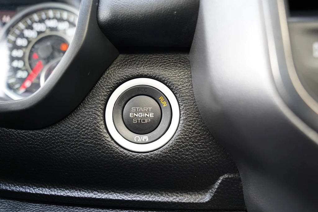 Dodge Ram 1500 – foto 29