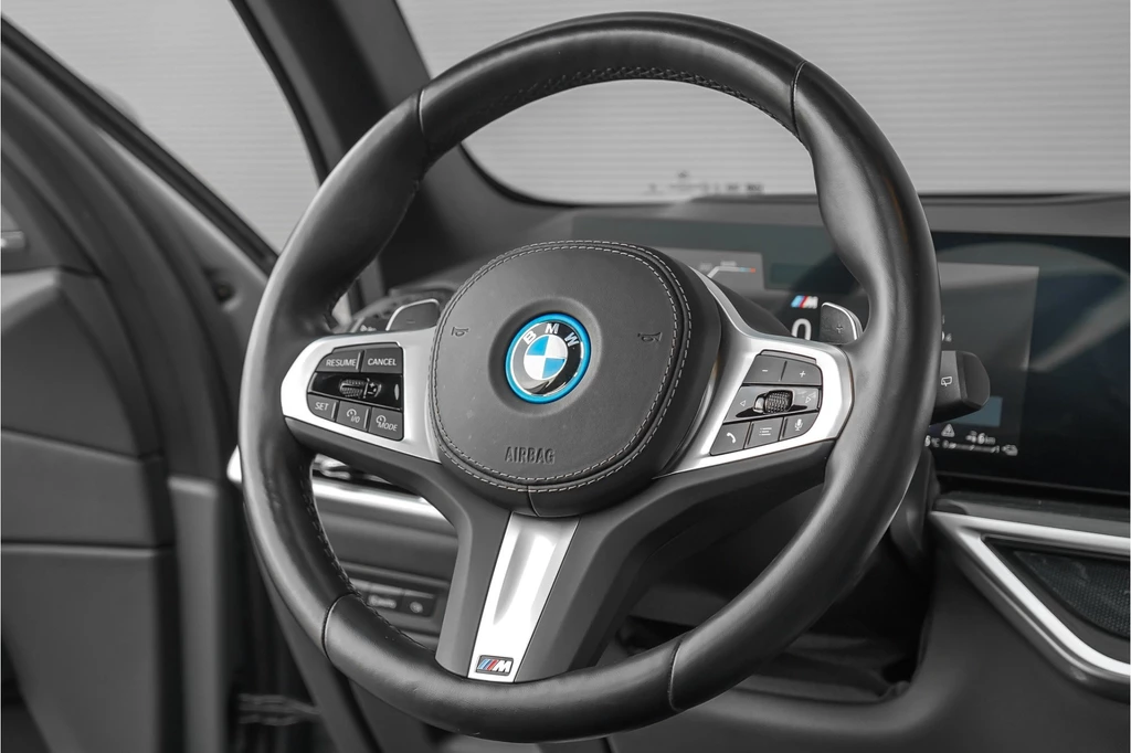 BMW X5 – foto 22