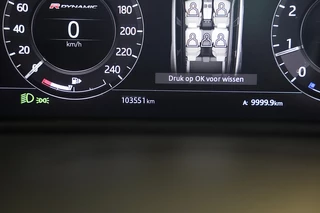 Land Rover Range Rover Velar – thumbnail 43