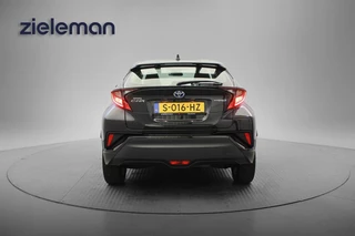 Toyota C-HR – thumbnail 4