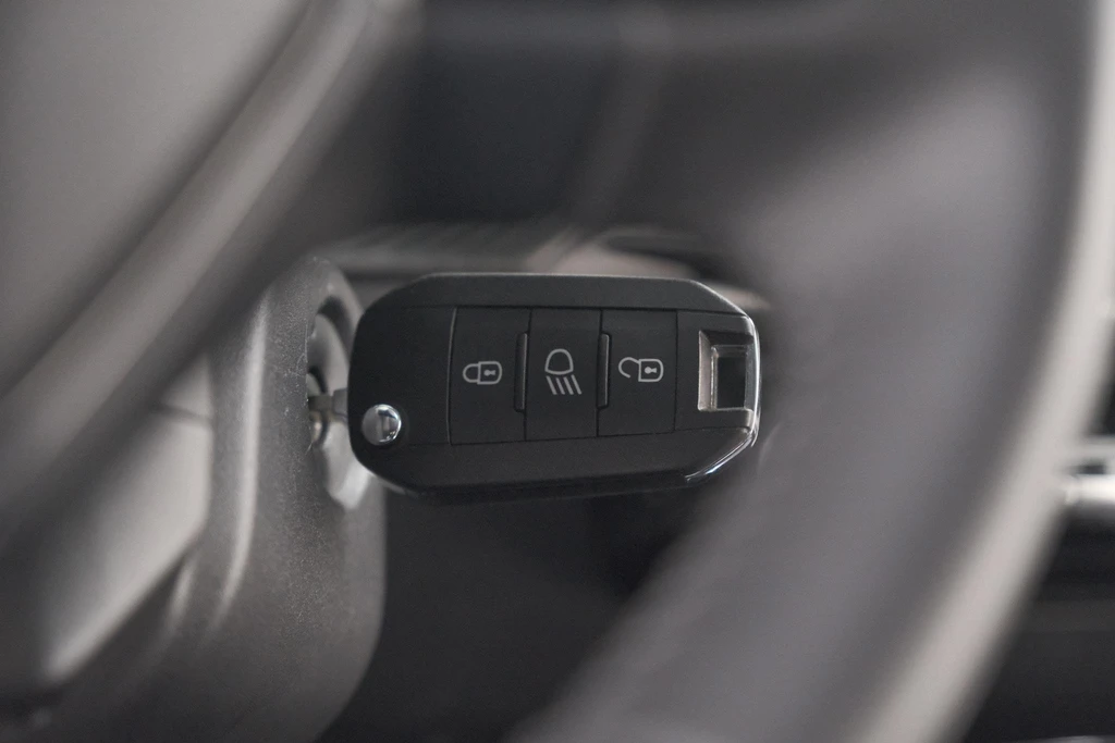 Peugeot 208 – foto 25