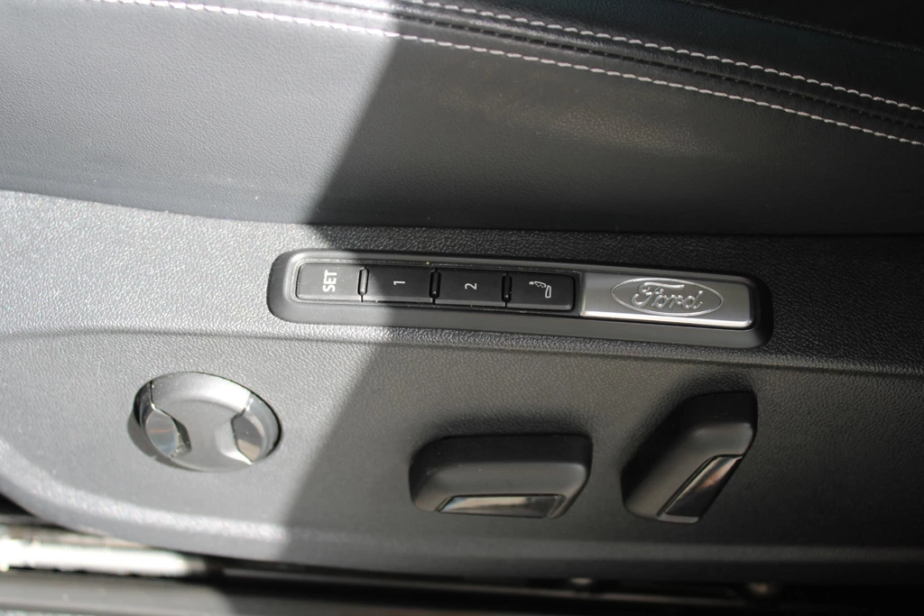 Ford Explorer – foto 9