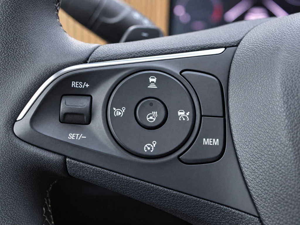 Opel Grandland – foto 15