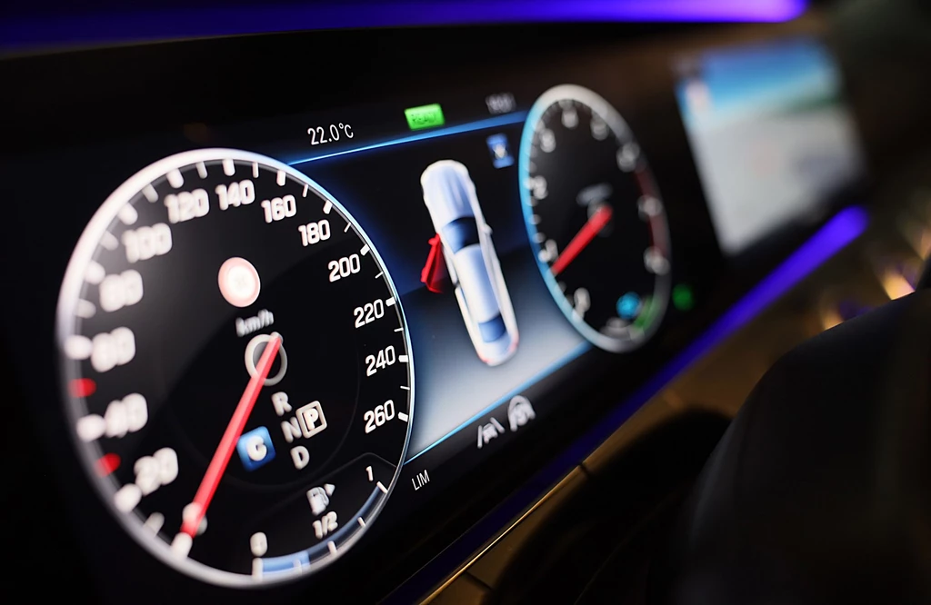 Mercedes-Benz E-Klasse – foto 23