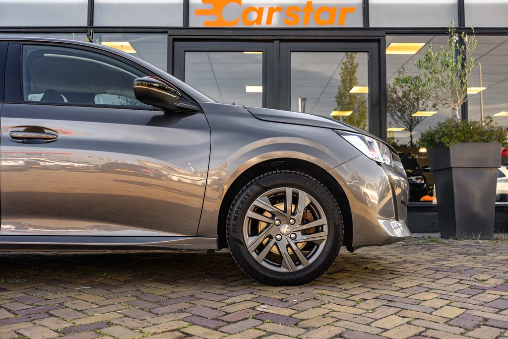 Peugeot 208 – foto 9