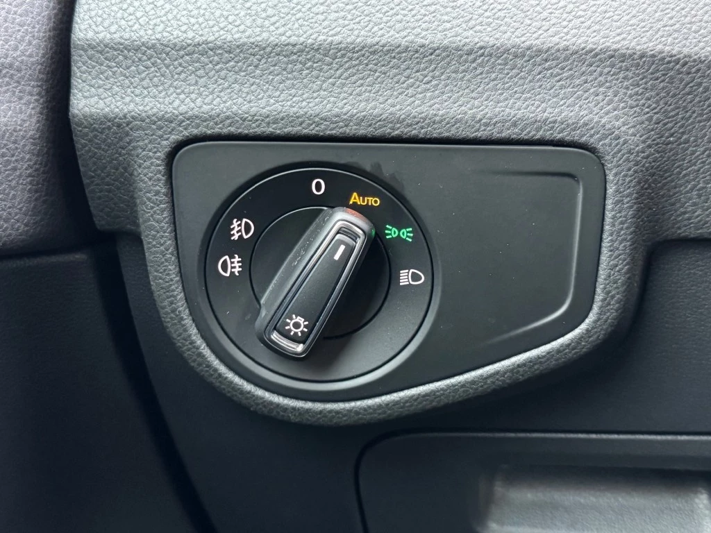 Volkswagen Golf Sportsvan – foto 12