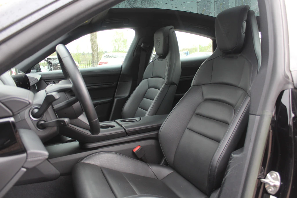 Porsche Taycan – foto 11
